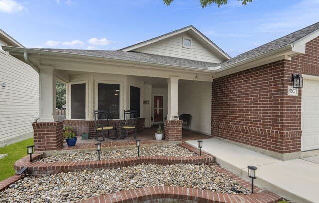 3-bedroom rental at 9507 Braun Shore in San Antonio, TX — photo 3