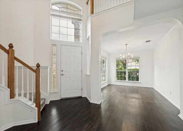 3-bedroom rental at 447 Tiger Hls in San Antonio, TX — photo 4