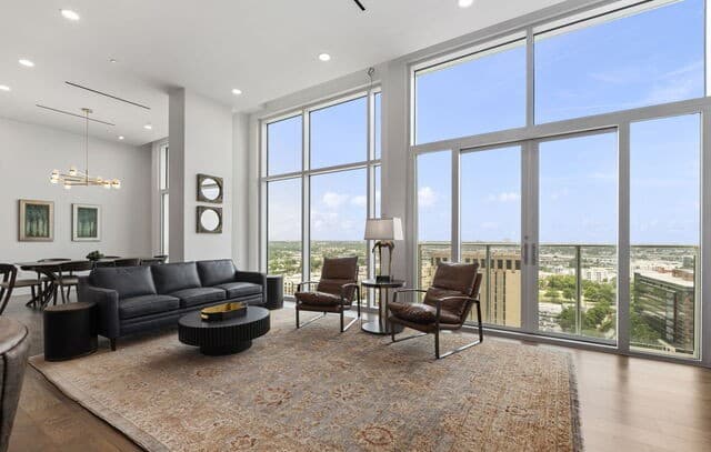 Home for sale at 123 Lexington Unit APT 1703 in San Antonio, TX — photo 3