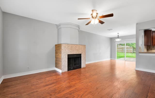 3-bedroom rental at 7502 Beaver Tree in San Antonio, TX — photo 3