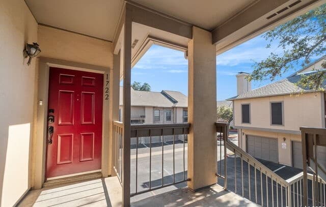 1-bedroom rental at 11839 Parliament Unit 1722 in San Antonio, TX — photo 2