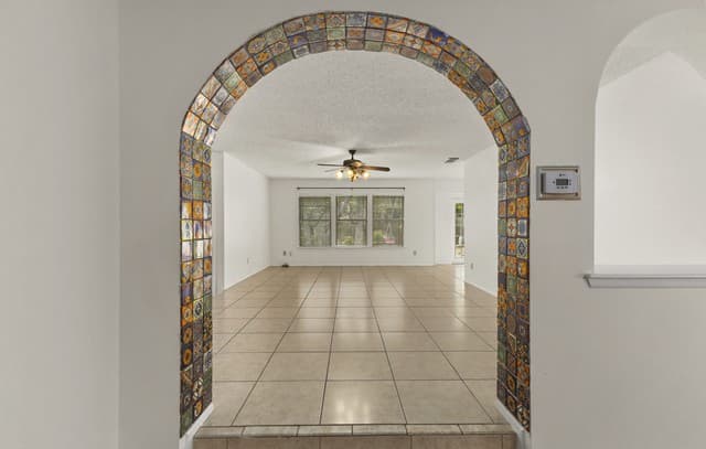 3-bedroom rental at 4619 Rock Nettle in San Antonio, TX — photo 3
