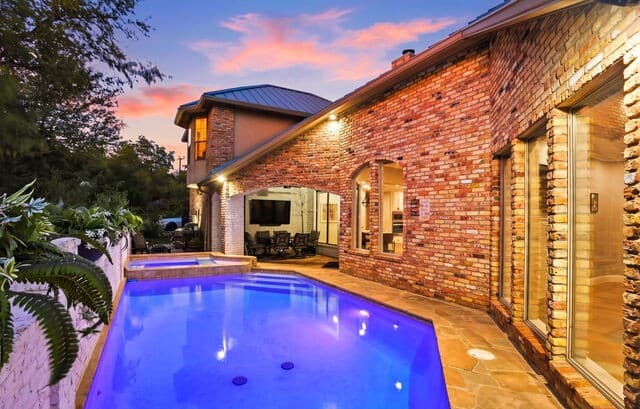 3-bedroom rental at 1 Somerset Arms in San Antonio, TX — photo 5