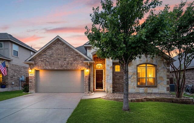 4-bedroom rental at 2932 Sunridge Dr in Schertz, TX — photo 1