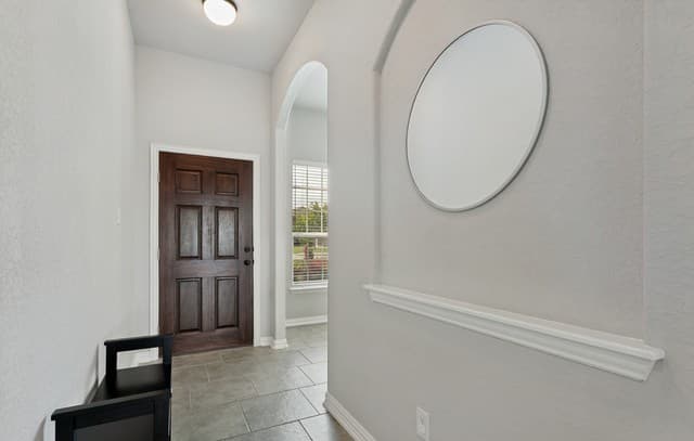 3-bedroom rental at 8240 Robin Gate in Selma, TX — photo 3
