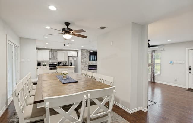 4-bedroom rental at 260 Wyanoke Dr in San Antonio, TX — photo 4