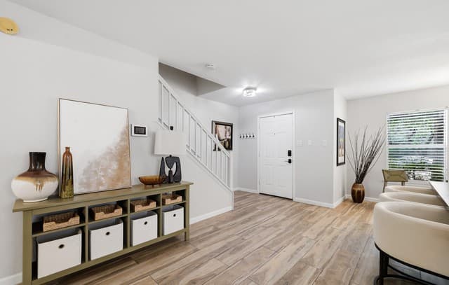 3-bedroom rental at 7234 Autumn Park in San Antonio, TX — photo 2