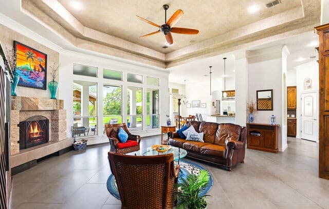 3-bedroom rental at 8211 Wild Wind Park in Garden Ridge, TX — photo 4