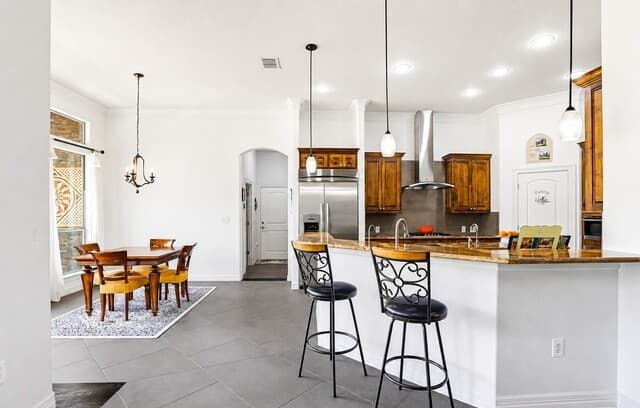 3-bedroom rental at 8211 Wild Wind Park in Garden Ridge, TX — photo 5