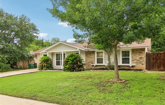 4-bedroom rental at 6711 Spring Rose in San Antonio, TX — photo 2