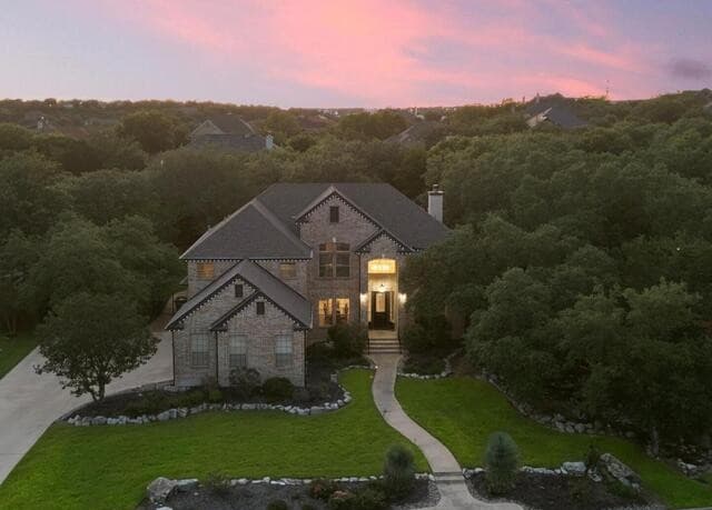 5-bedroom rental at 3123 Sable Crk in San Antonio, TX — photo 1