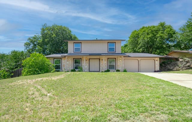4-bedroom rental at 8507 New World in San Antonio, TX — photo 1