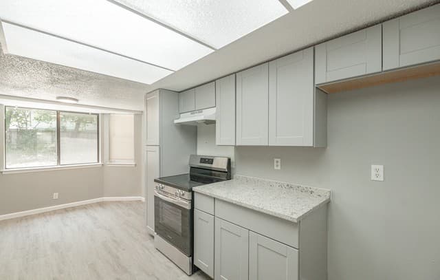 4-bedroom rental at 8507 New World in San Antonio, TX — photo 3
