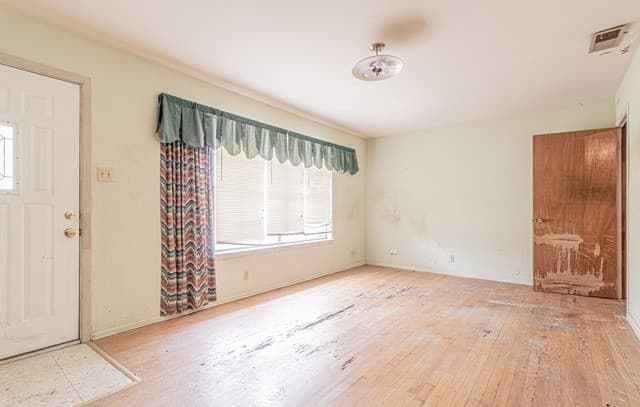 3-bedroom rental at 4719 Dagmar Dr in San Antonio, TX — photo 4