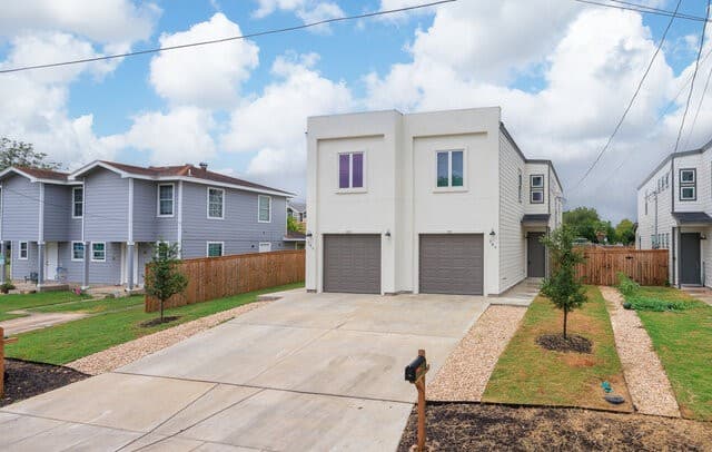 rental at 303 San Salvador in San Antonio, TX — photo 2