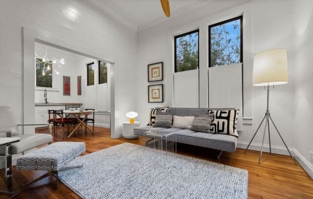 1-bedroom rental at 227 Claudia St Unit 2 Unit 2 in San Antonio, TX — photo 5