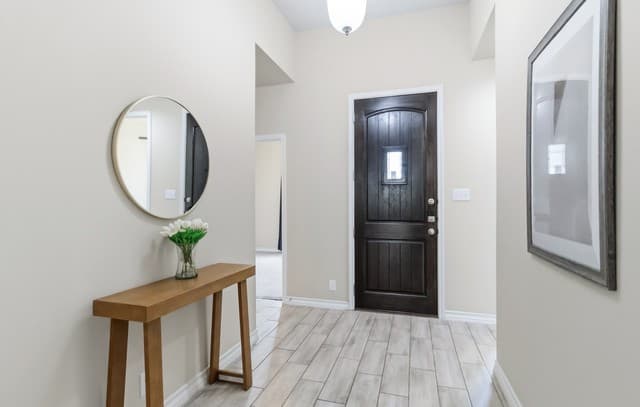 4-bedroom rental at 7611 Goldstrike in San Antonio, TX — photo 1