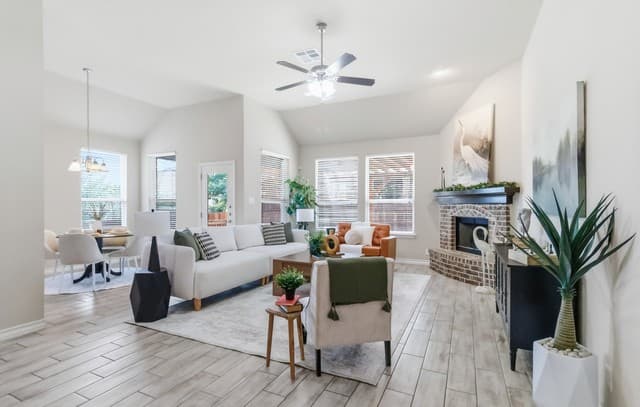 4-bedroom rental at 7611 Goldstrike in San Antonio, TX — photo 2
