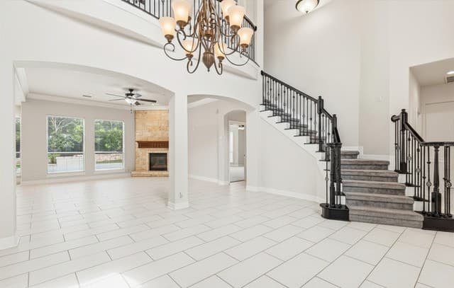 4-bedroom rental at 24503 Via Positano in San Antonio, TX — photo 4