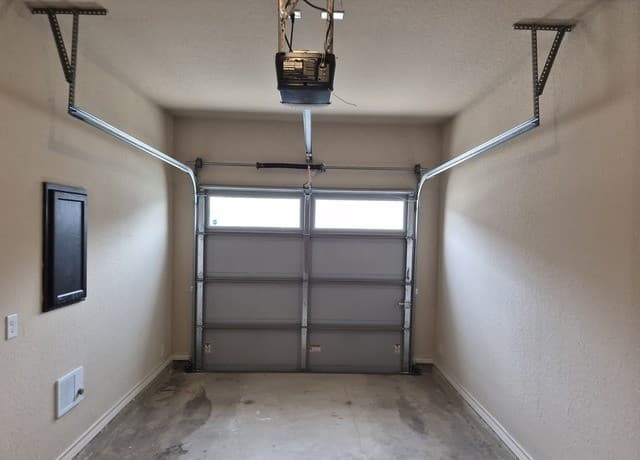 rental at 6407 Luglio Ln in San Antonio, TX — photo 4