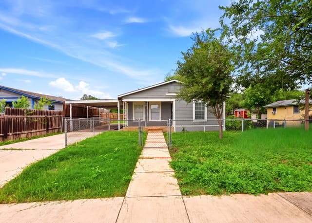 2-bedroom rental at 4838 Melvin Dr in San Antonio, TX — photo 1