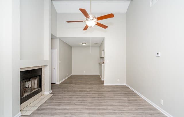 3-bedroom rental at 2826 Village Pkwy in San Antonio, TX — photo 4