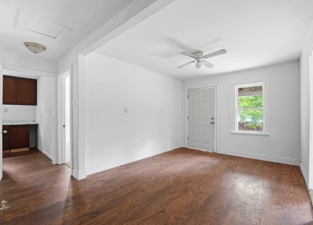 4-bedroom rental at 720 Chickering Ave in San Antonio, TX — photo 5