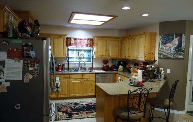 4-bedroom rental at 139 Champions Blvd in La Vernia, TX — photo 4