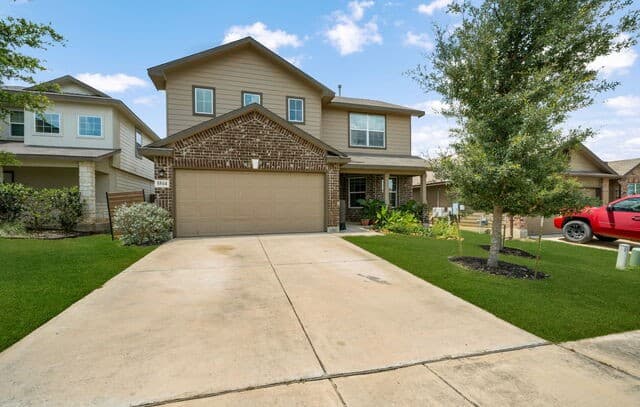 4-bedroom rental at 5514 Toledo Farm in San Antonio, TX — photo 1