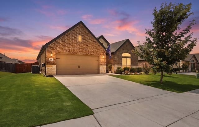 4-bedroom rental at 341 Misty Sails in Cibolo, TX — photo 1