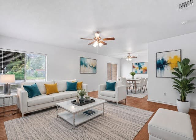 4-bedroom rental at 6104 Cloudy Ridge in San Antonio, TX — photo 5