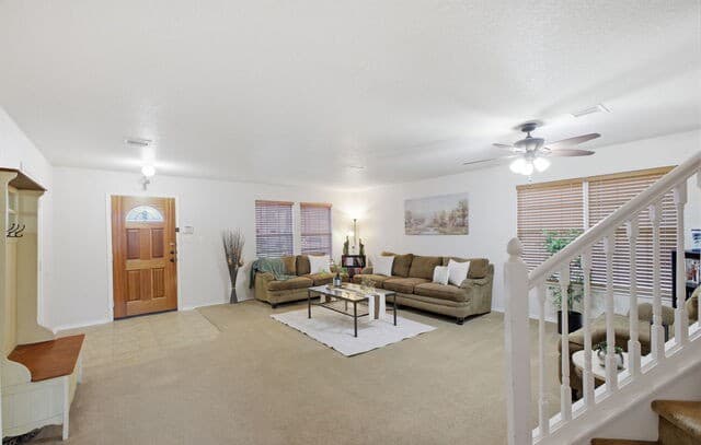 4-bedroom rental at 10626 Archer Pt in San Antonio, TX — photo 3