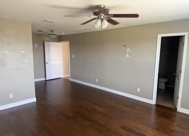 3-bedroom rental at 4023 Ashleaf Pecan in San Antonio, TX — photo 5