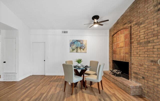4-bedroom rental at 7637 Antique Oak St in Live Oak, TX — photo 3