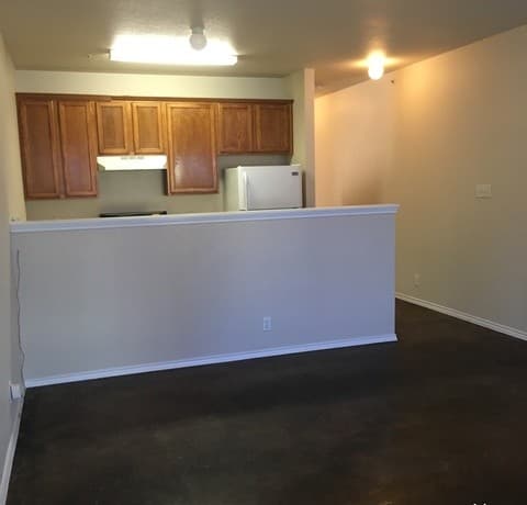 3-bedroom rental at 10610 Mathom Landing Unit 3 in Universal City, TX — photo 4