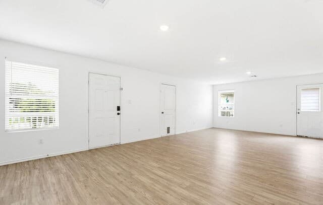 3-bedroom rental at 14623 Bolinger Ml in San Antonio, TX — photo 4