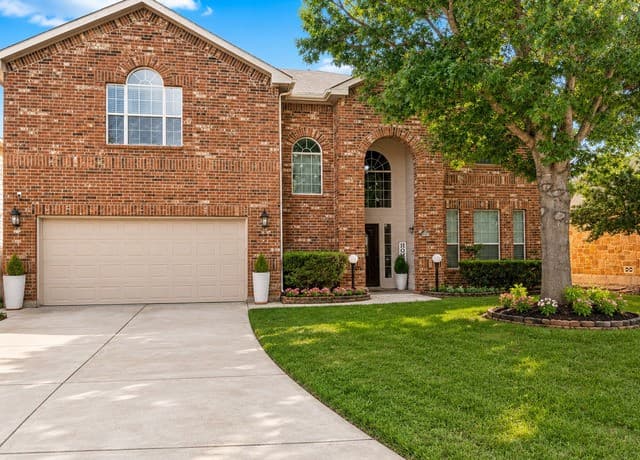 4-bedroom rental at 14518 Clementine Ct in San Antonio, TX — photo 1