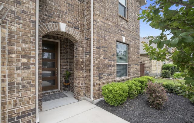 4-bedroom rental at 23118 Evangeline in San Antonio, TX — photo 4