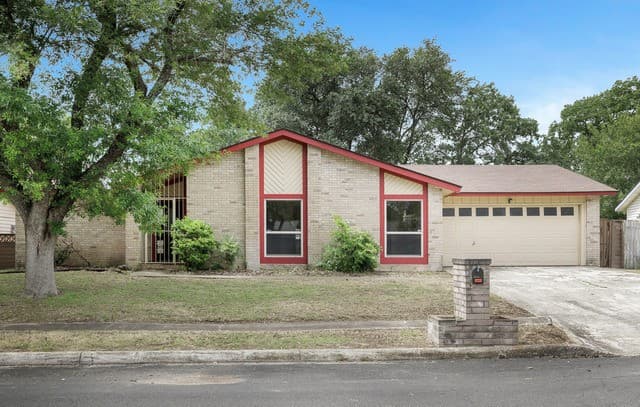 3-bedroom rental at 5118 El Capitan in San Antonio, TX — photo 1