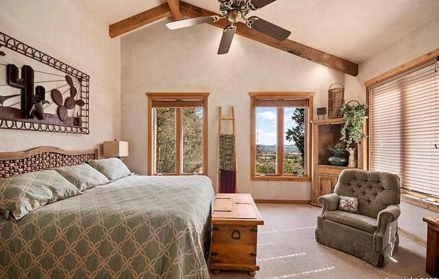 2-bedroom rental at 260 Chinaberry Lane in Fredericksburg, TX — photo 1
