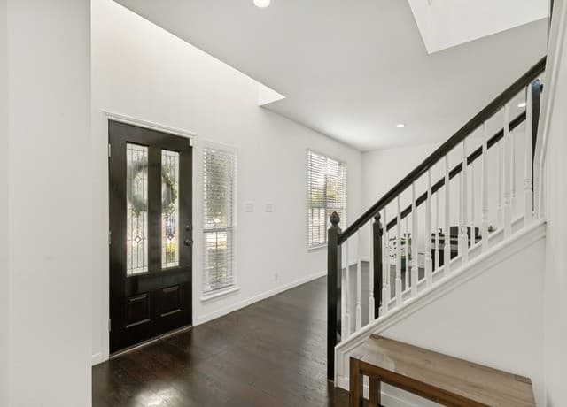3-bedroom rental at 2402 Encino Cedros in San Antonio, TX — photo 3