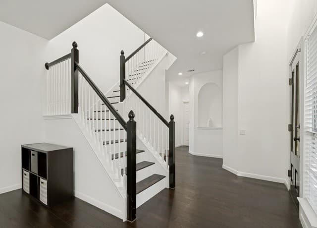 3-bedroom rental at 2402 Encino Cedros in San Antonio, TX — photo 4