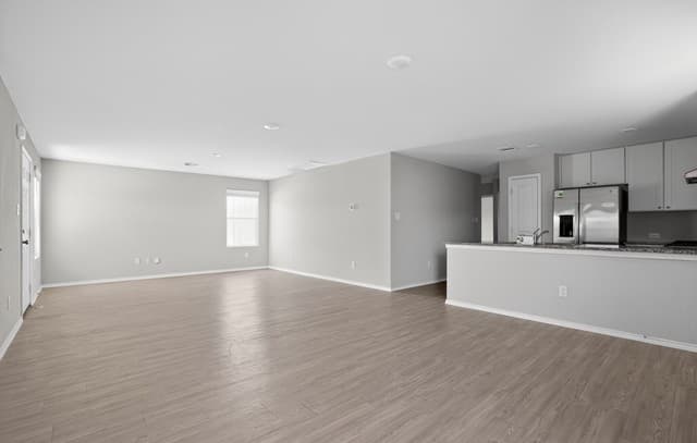 3-bedroom rental at 7251 Lincoln Trce in San Antonio, TX — photo 5
