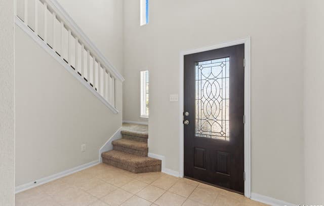 3-bedroom rental at 8904 Portobello Way in Converse, TX — photo 3