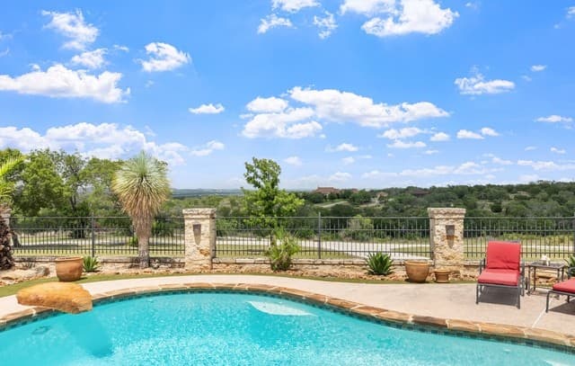 Home for sale at 1454 Kendall Jackson Rd in Comfort, TX — photo 5