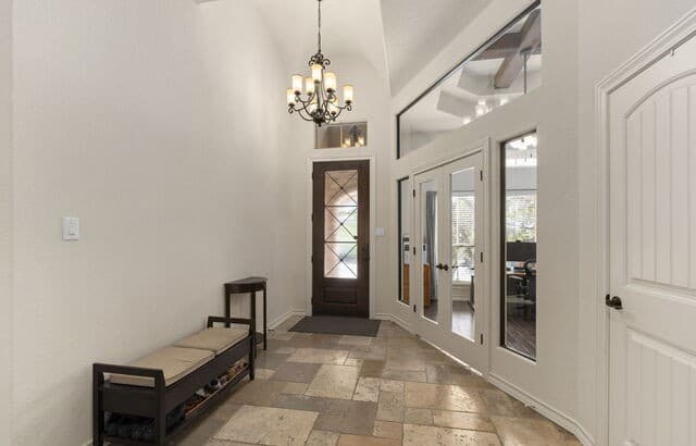 4-bedroom rental at 26110 Sunny Meadow in San Antonio, TX — photo 4