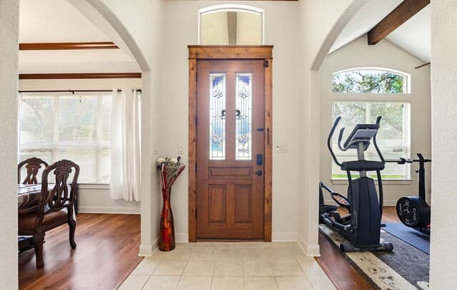 3-bedroom rental at 1103 Eagle View in Pleasanton, TX — photo 4