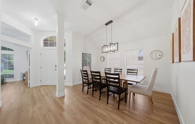 3-bedroom rental at 8910 Brae Bnd in San Antonio, TX — photo 5