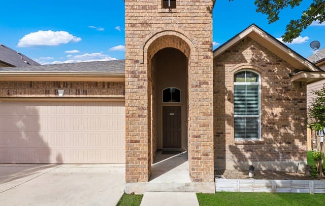 3-bedroom rental at 3041 Muntjac in Schertz, TX — photo 4