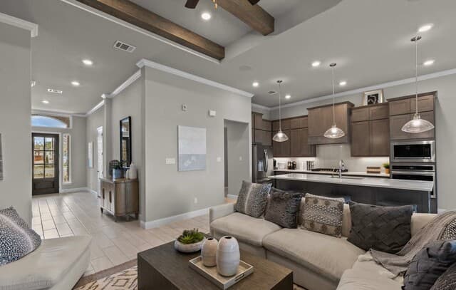 4-bedroom rental at 213 Kari Drive in Castroville, TX — photo 5
